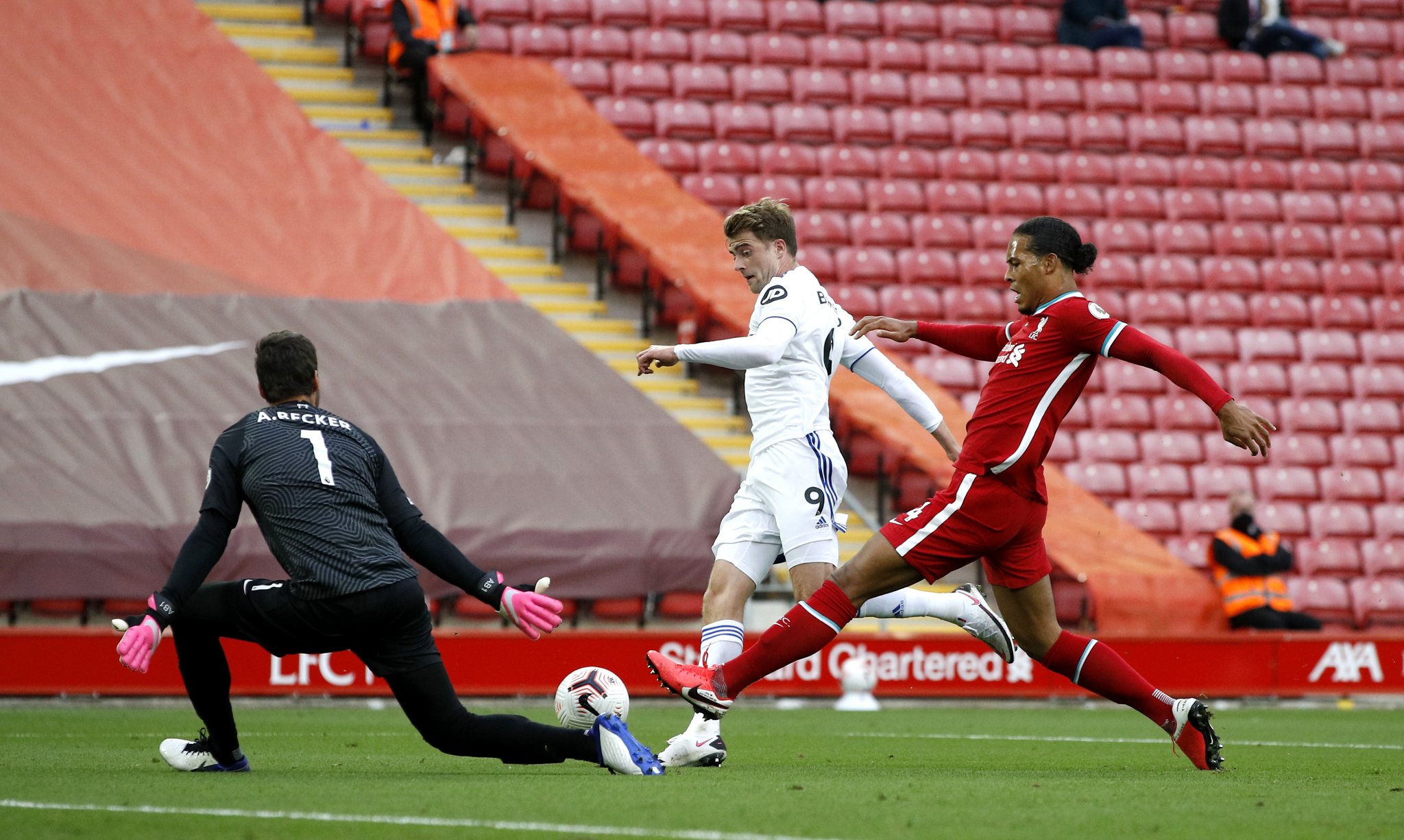 断追寻自己 断追寻自己